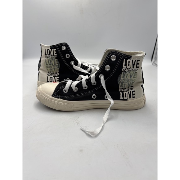 Converse Love Fearlessly Yourself First Black White Red Heart, Kids Unisex Sz 2 - Picture 6 of 11